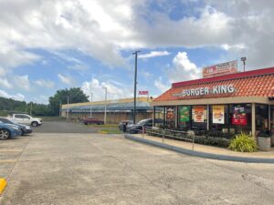 Foto-local-Humacao-300x225