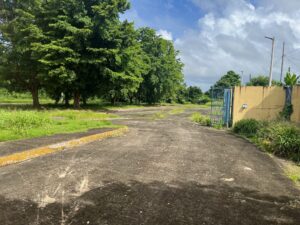 Foto-local-Humacao.jpg-5-300x225