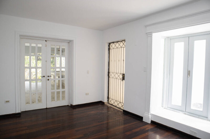 Rolando Acosta Trinidad – Urb. Tintillo Hills