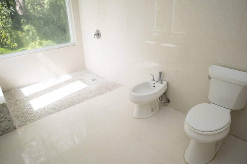 Rolando Acosta Trinidad – Urb. Tintillo Hills